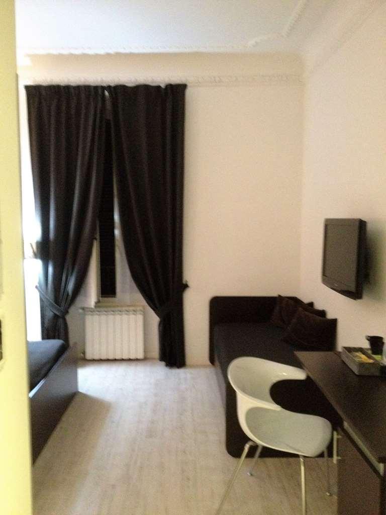 Chroma Italy - Chroma Tessera Kamer foto
